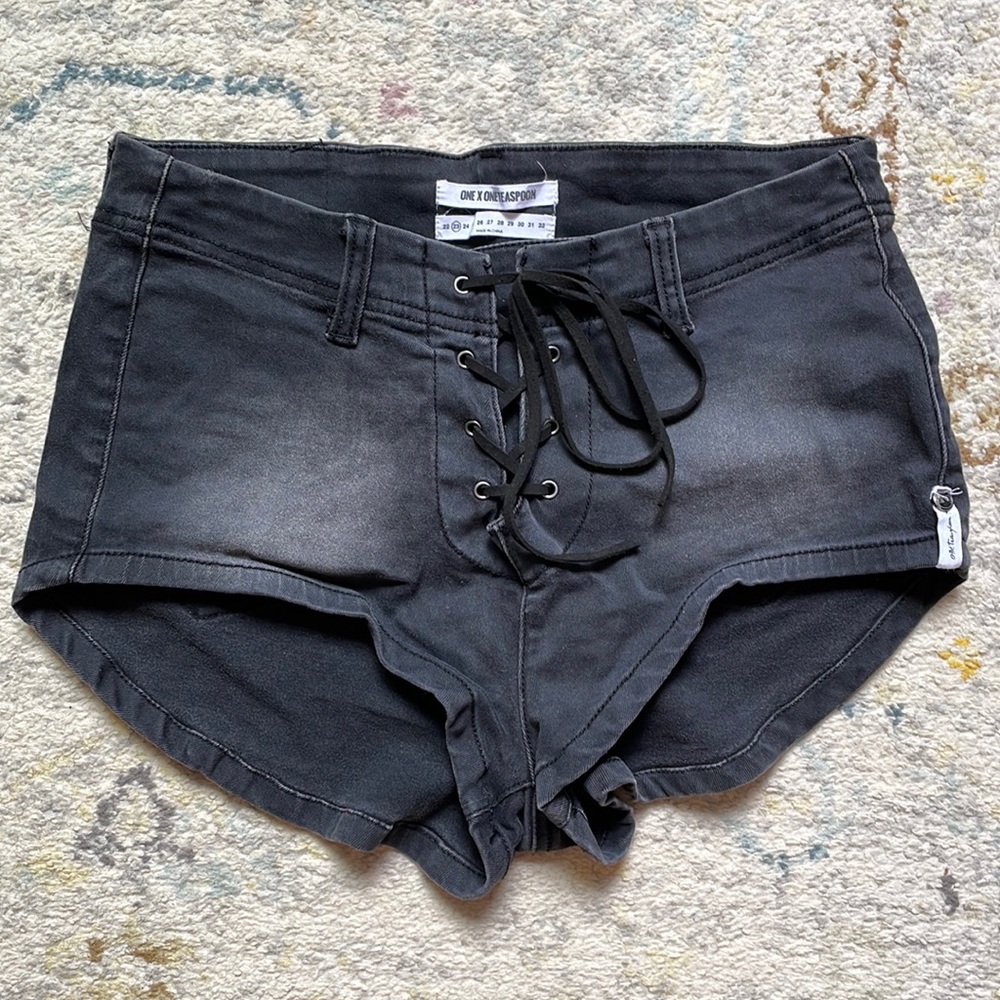 One teaspoon shorts
